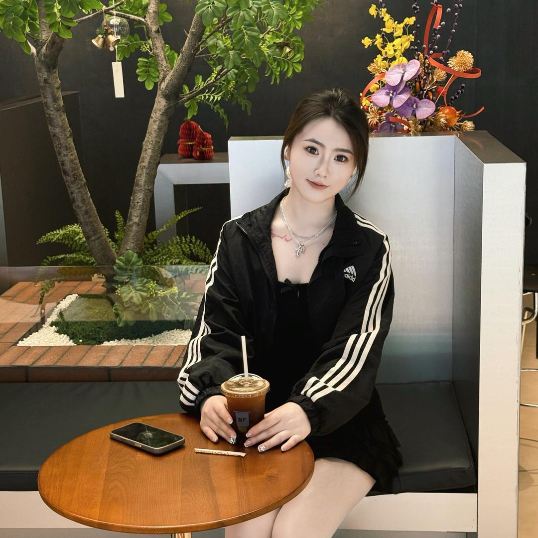 小予不吃鱼🐟