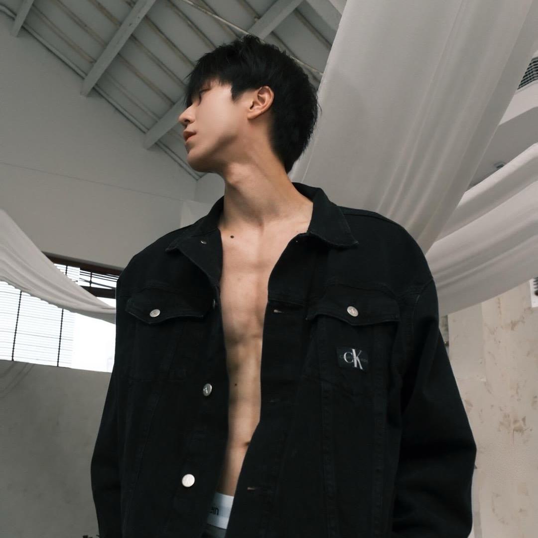 睡告告