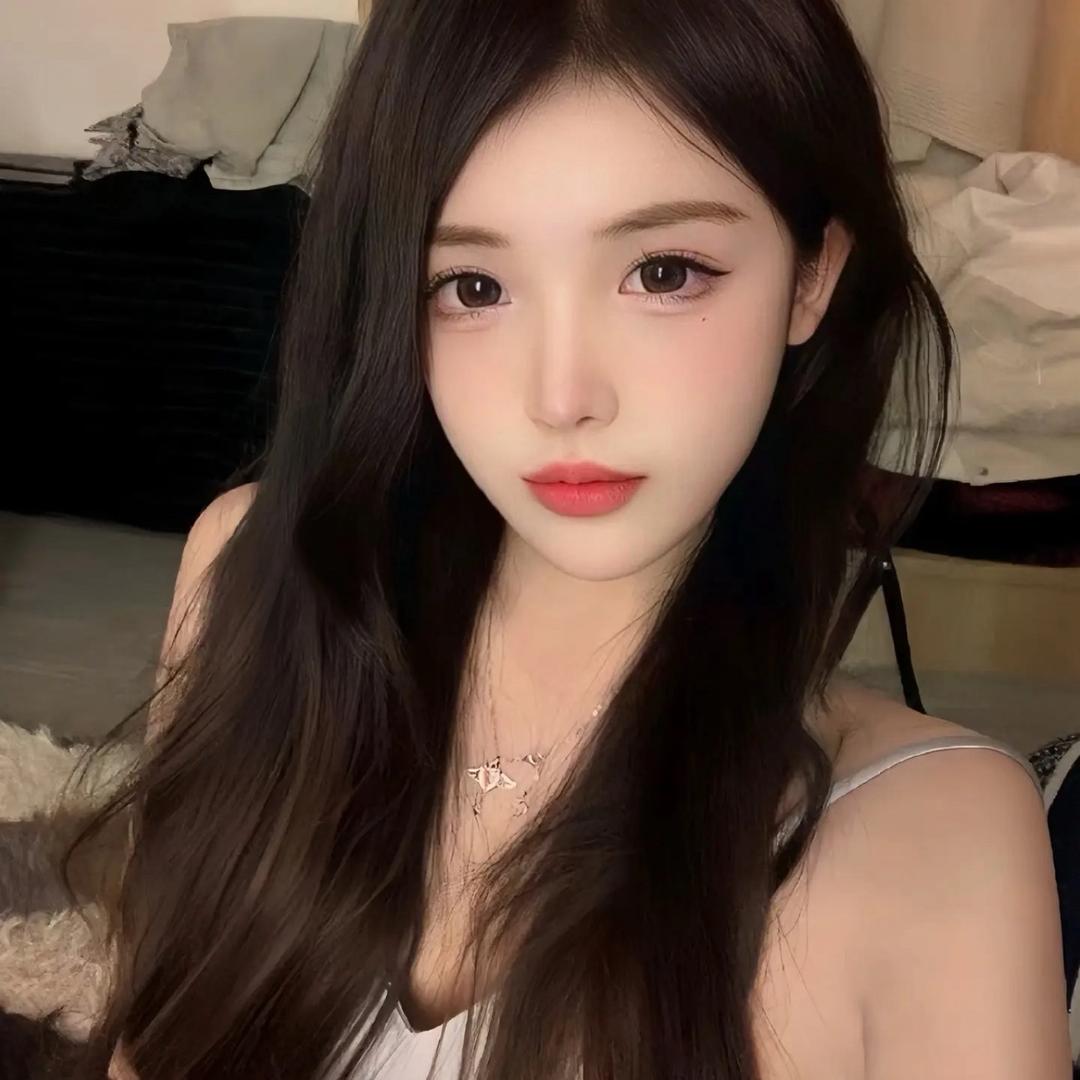 小月月潮流穿搭