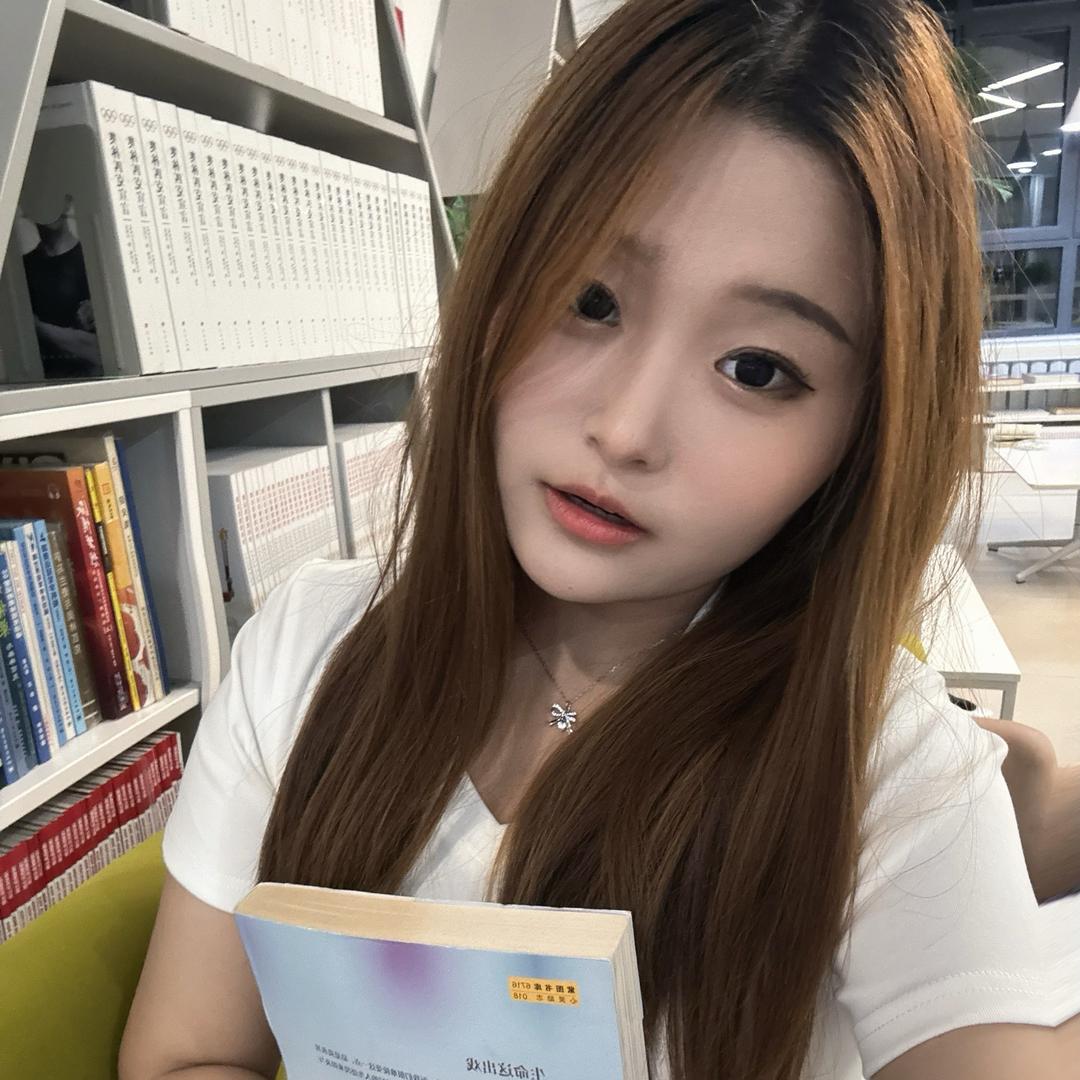hui色的瞳