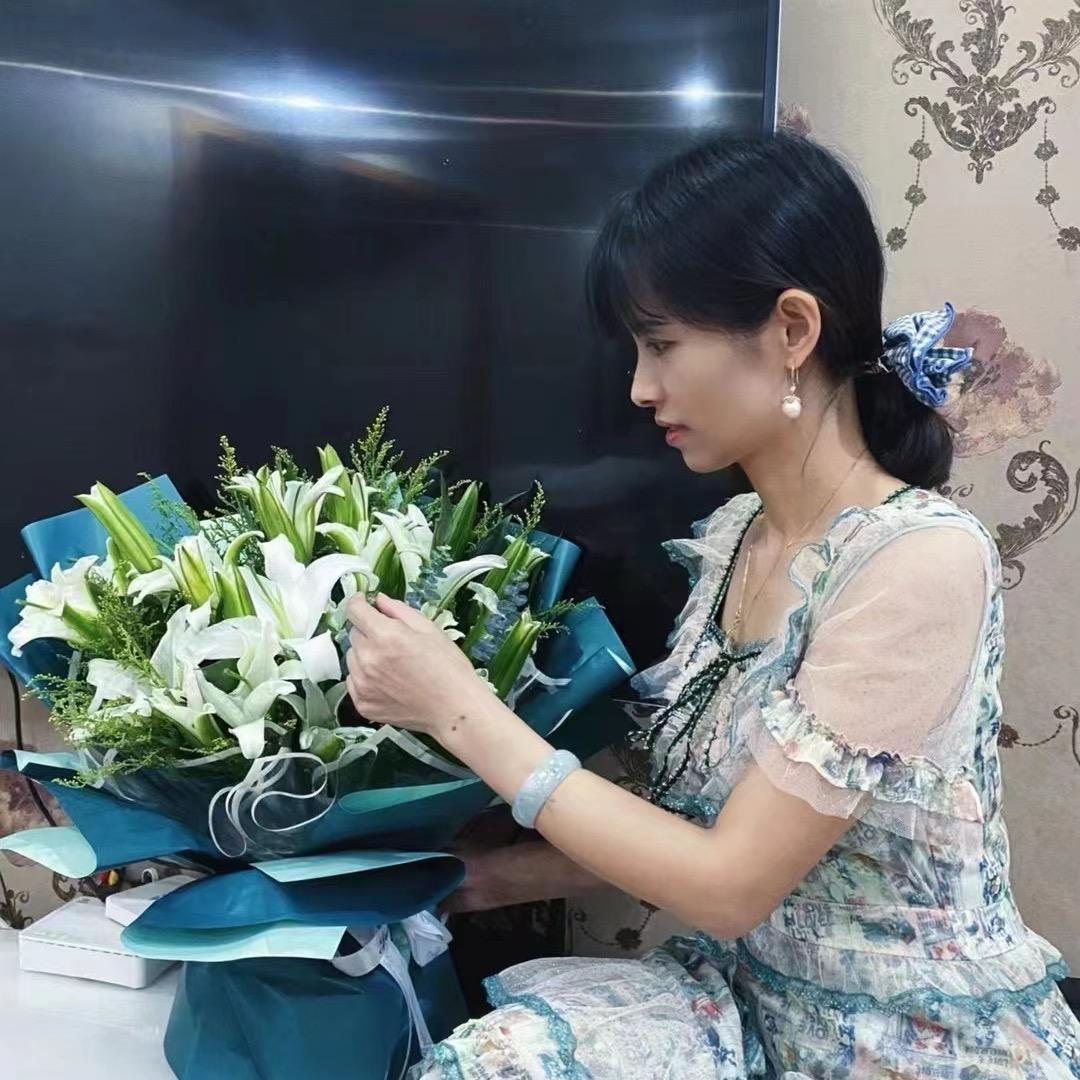 明珠❤️四个孩子的单亲妈妈👩