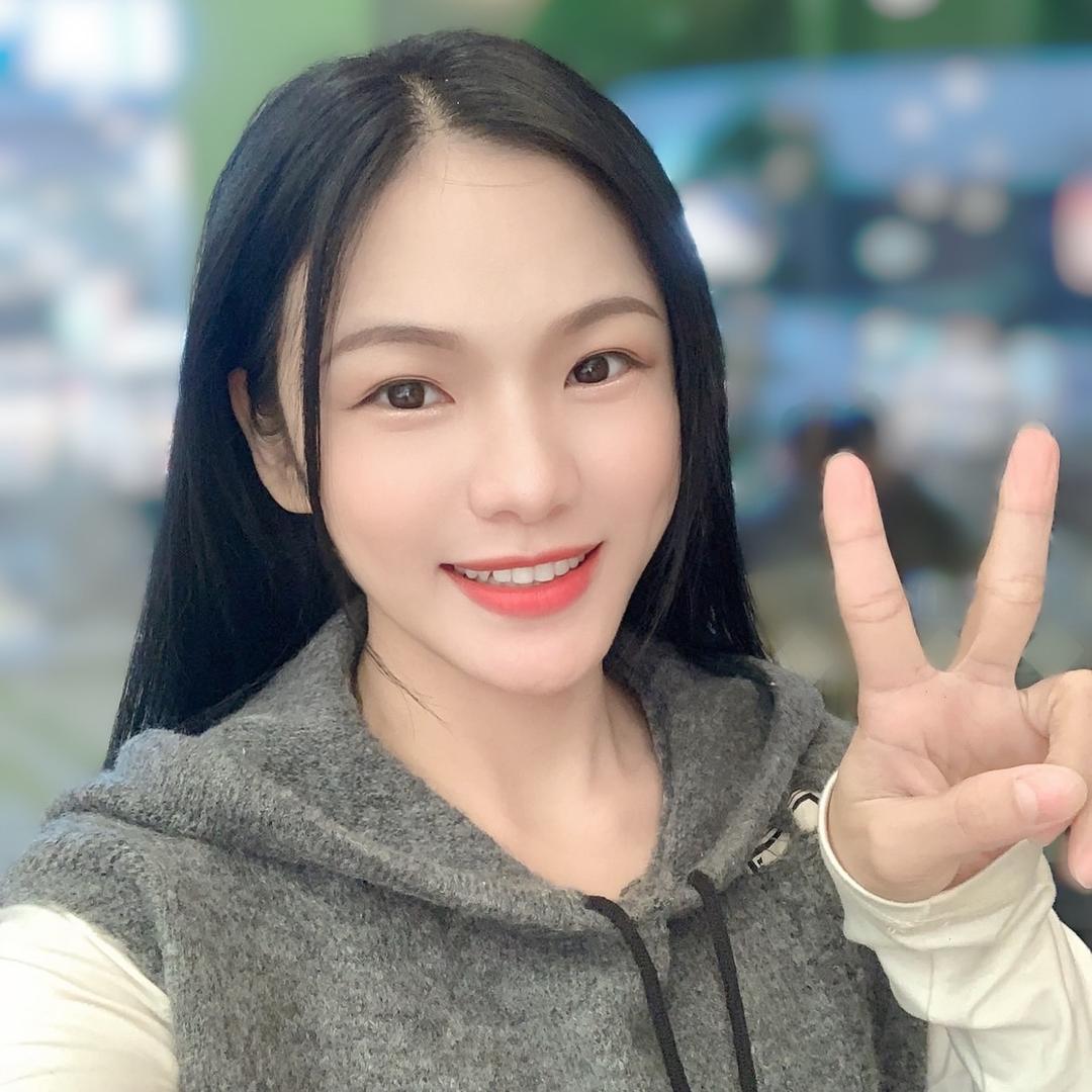 黄小璐（自驾游）