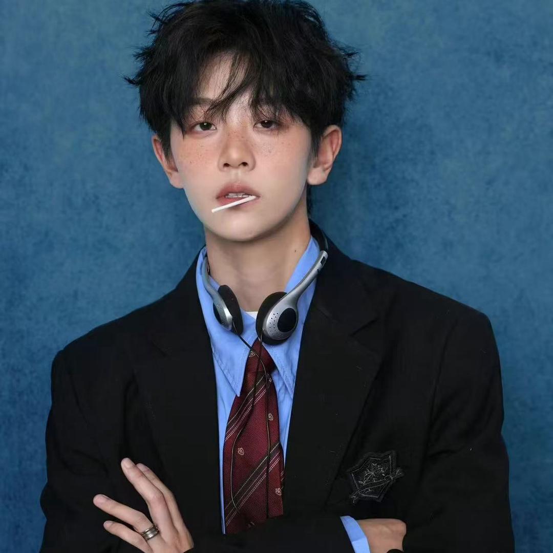 文哥来啦