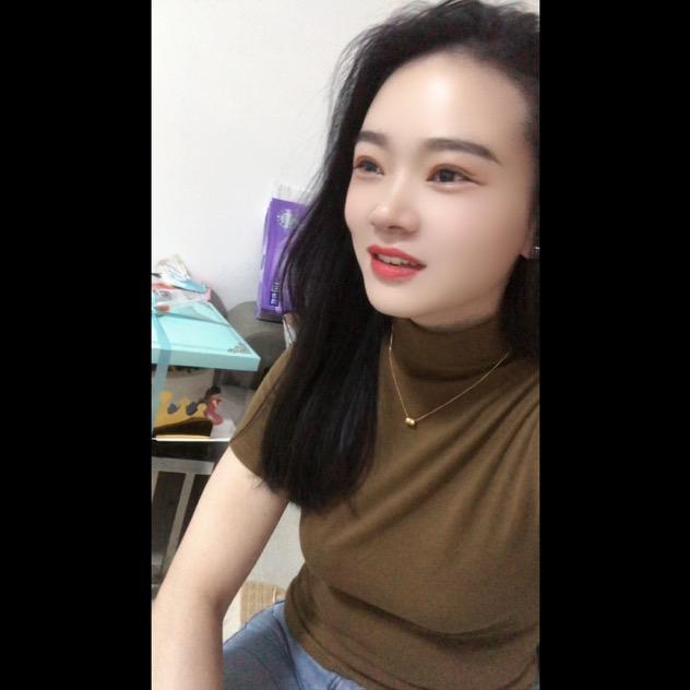 梨涡浅笑
