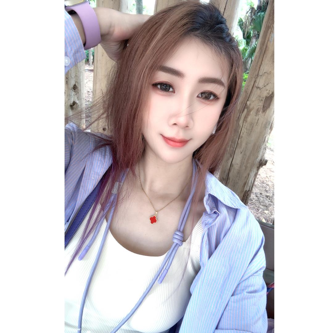 ♡ ⇝ 思琳 ⑅ ⁸⁸²⁰