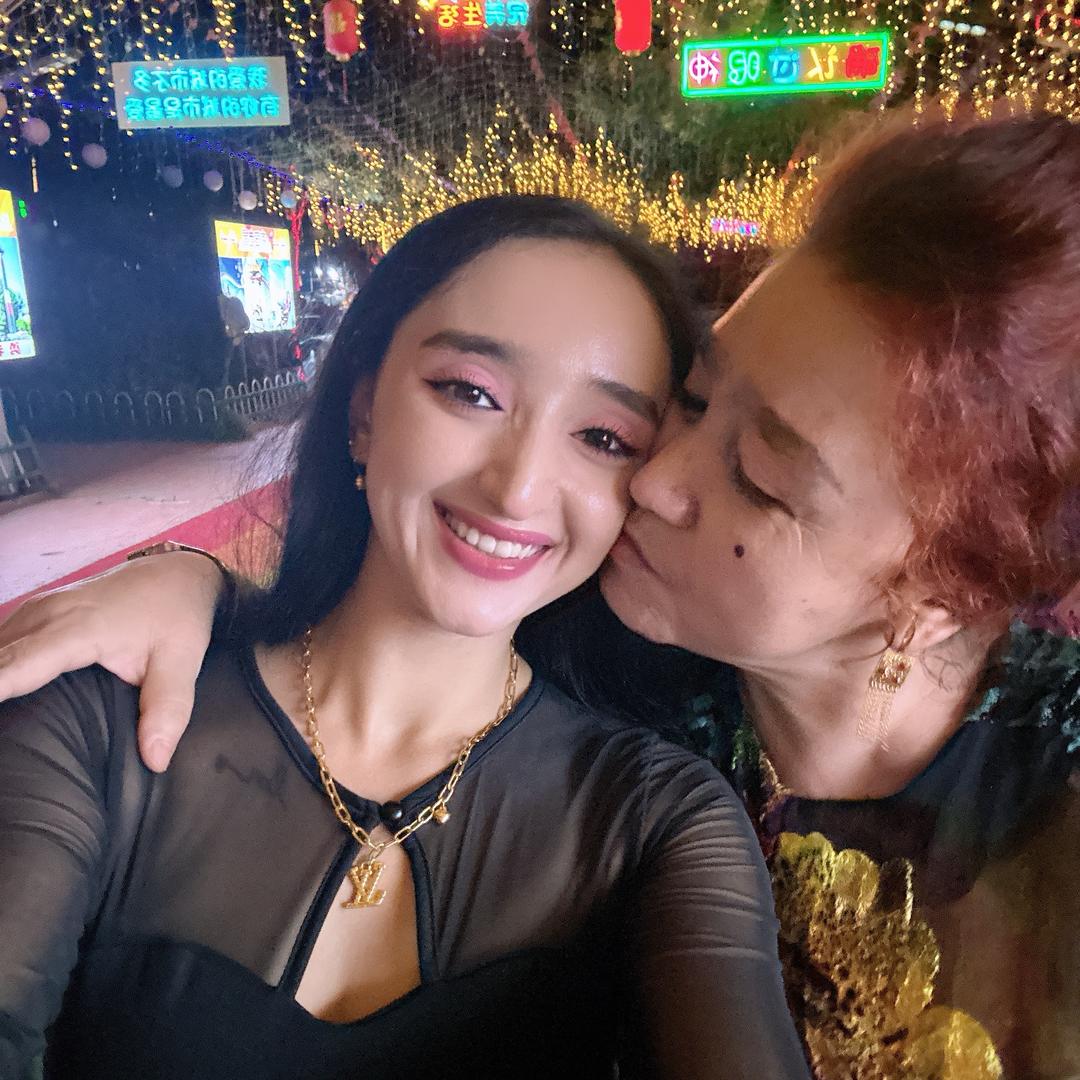 🌼古丽BaNU❄️