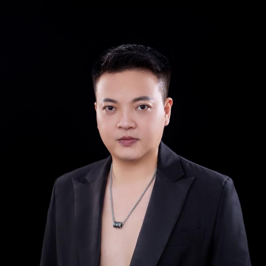 新化阿海专注减龄发型设计