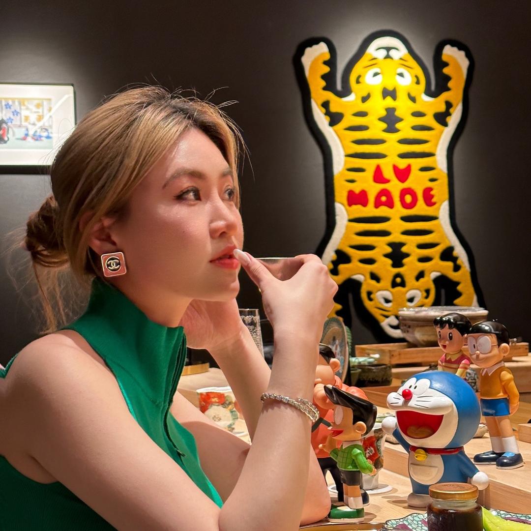 VV的卧底日常