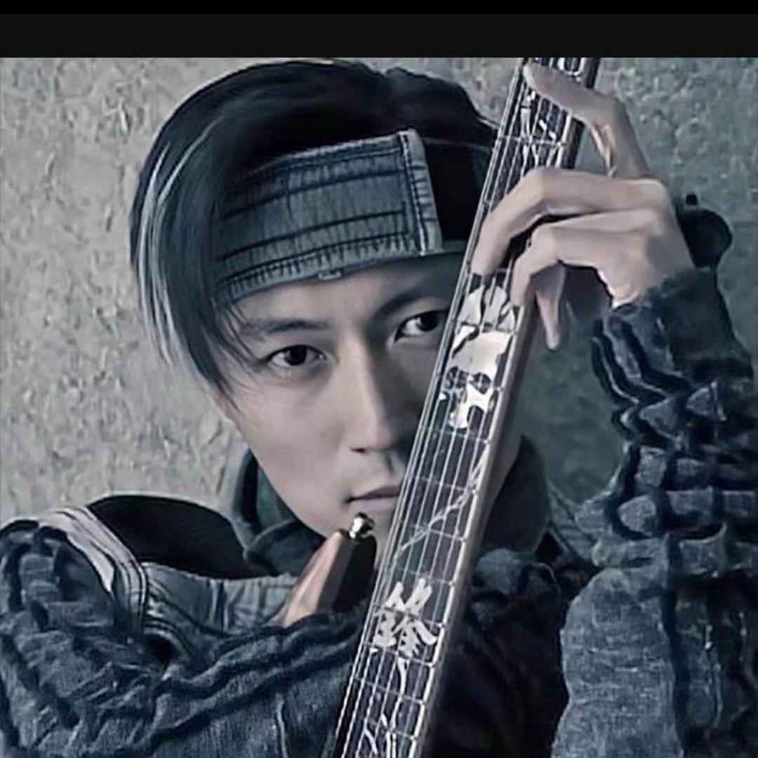 你不是山谷 所以我不怪你沒有回音