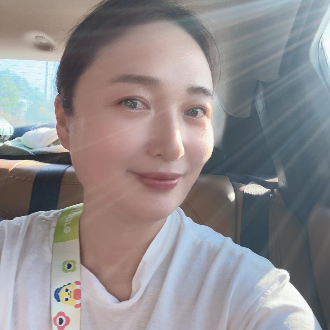 李十月麻麻