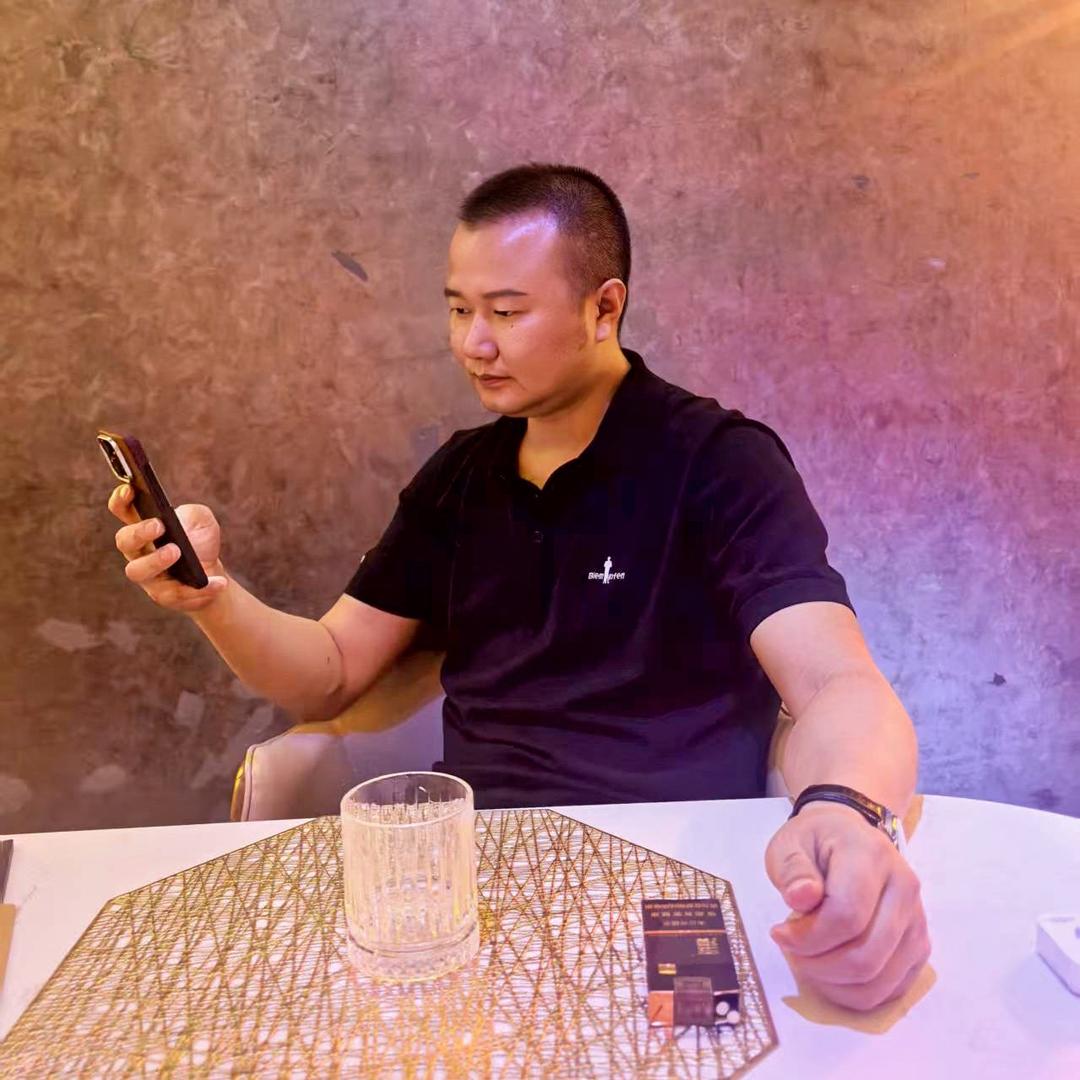 刘欣奇.茗情傣味