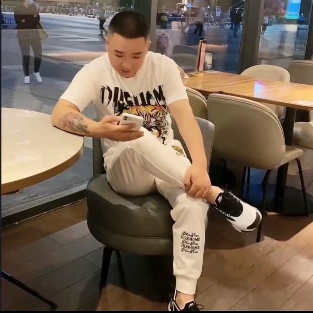 周哈哈