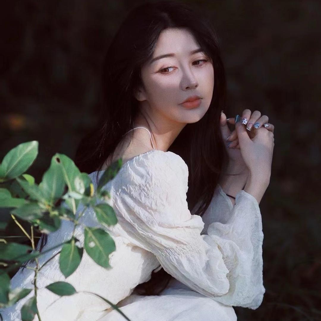 李花花🌸