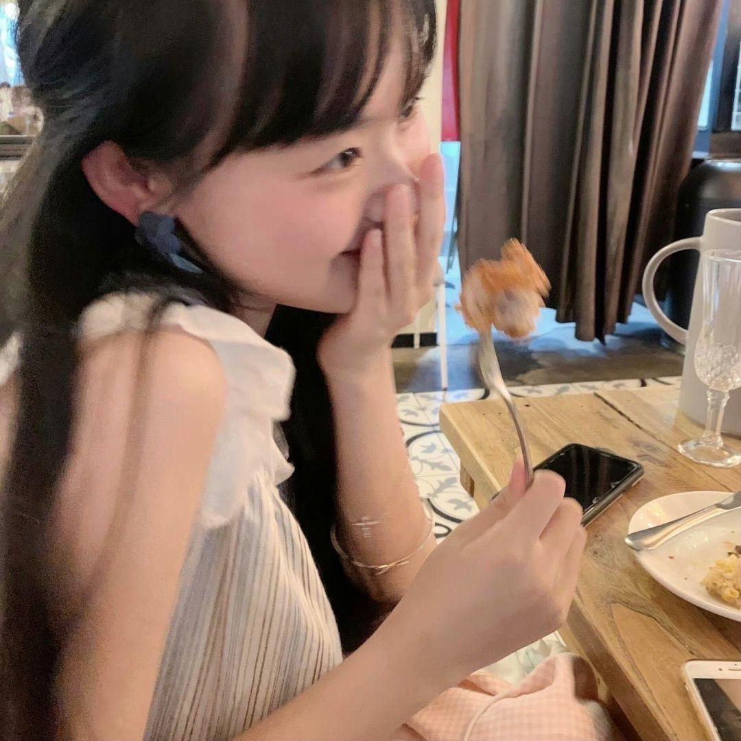 月亮不营业.