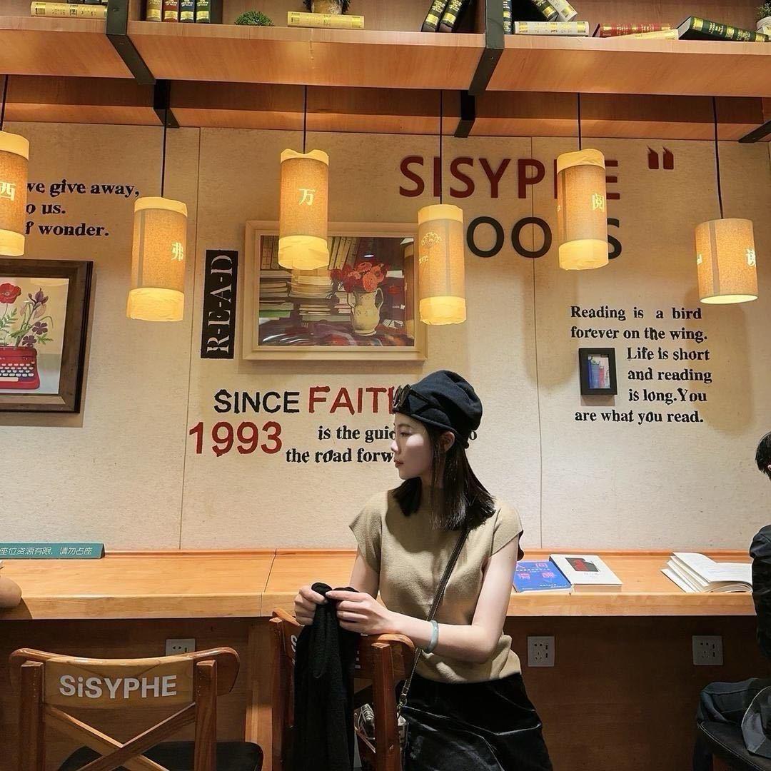 琳琳 ·