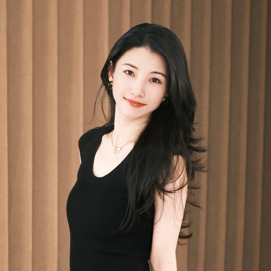 深圳南油西西高端定制女装精选