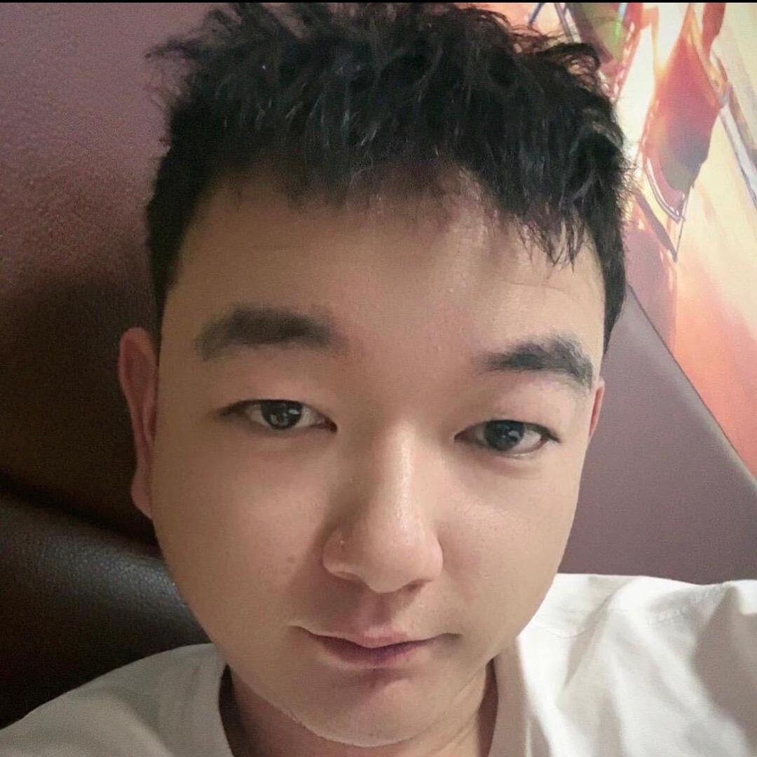 小刘同学😘😘😘