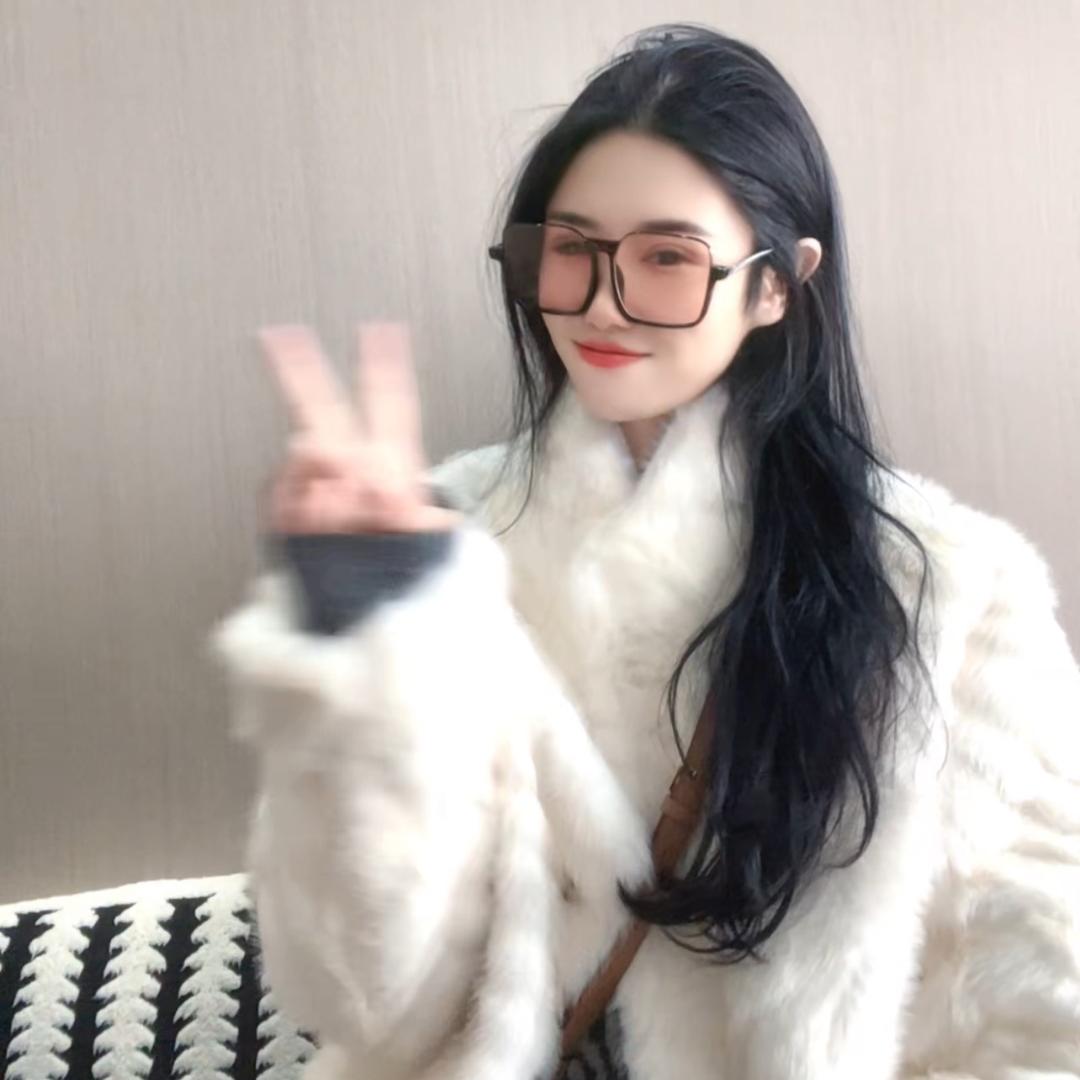 @小娜的朋友圈🌙
