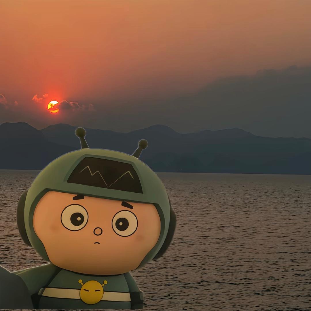 小小怪少校🤖
