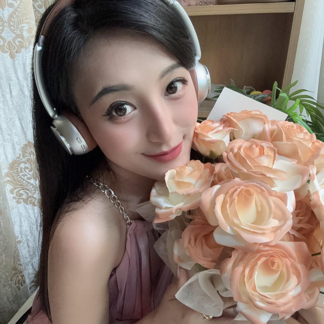 Aka梦梦酱