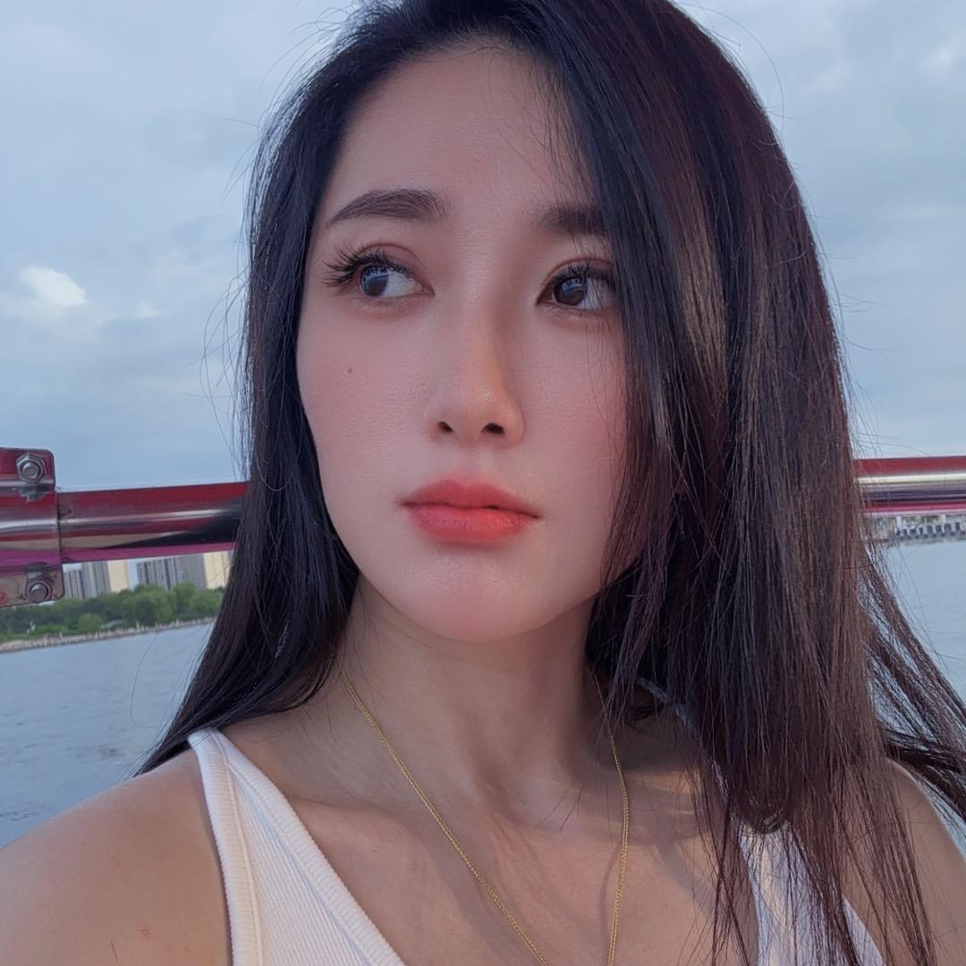 💋王小妖