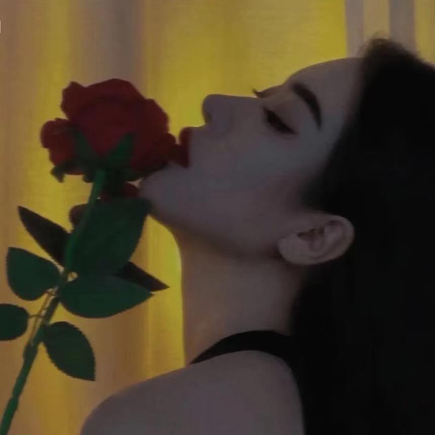 余额宝(⁎⁍̴̛ᴗ⁍̴̛⁎)