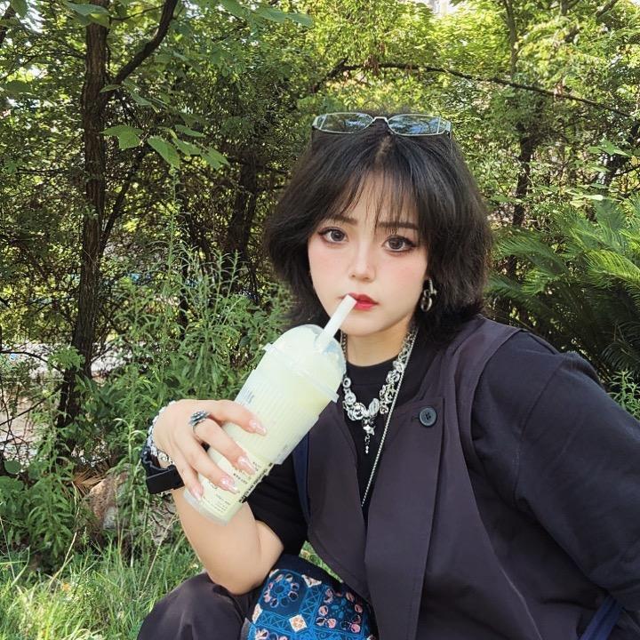 馥馥欧宝（9.20被岳一天翻牌两次版