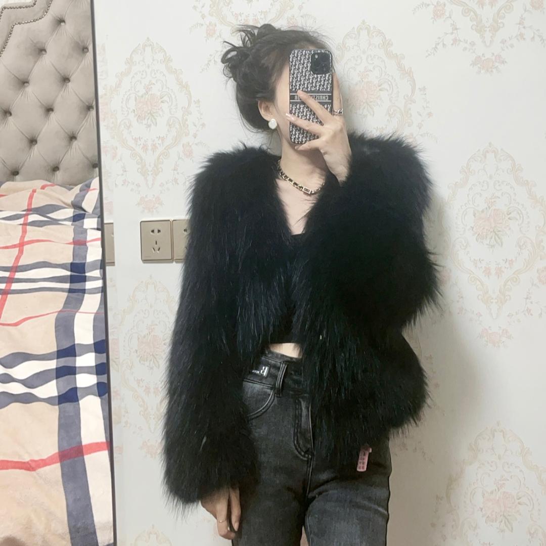 台州市黄岩简衣服装（每天晚上八点小号直播