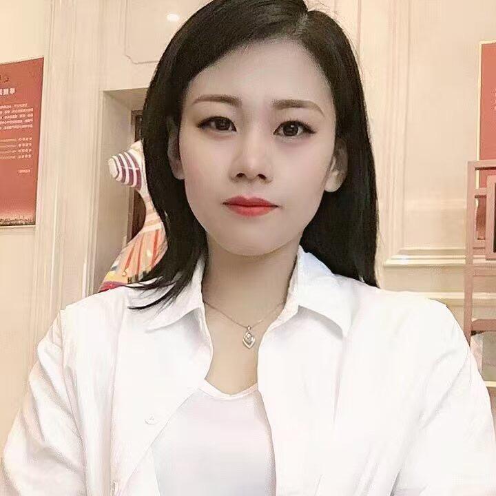 安安.