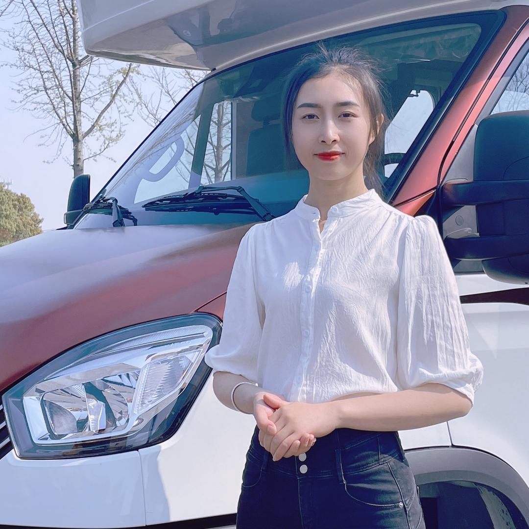 罗曼特斯房车—罗容