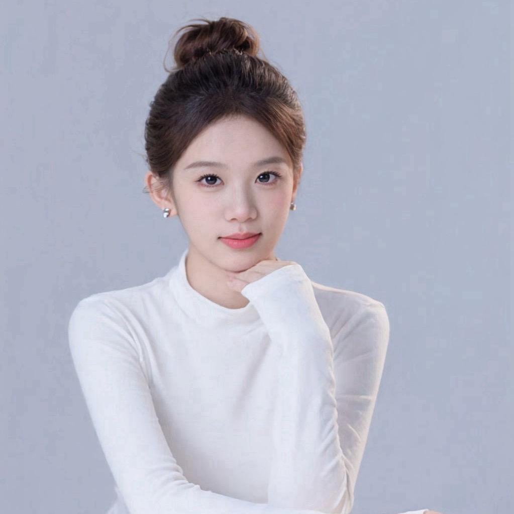 哦.（忙着去主持版）