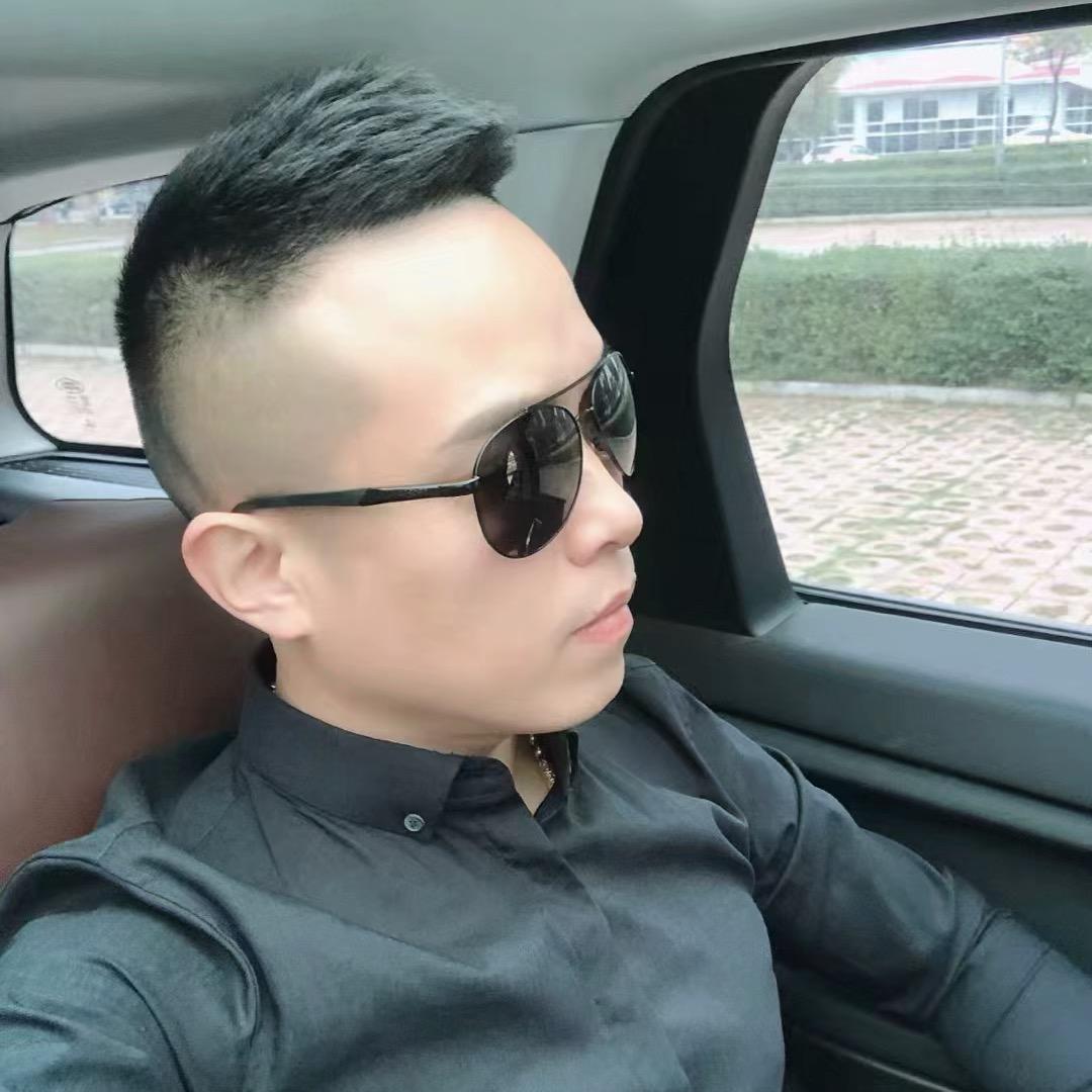 龙少（换号开播）