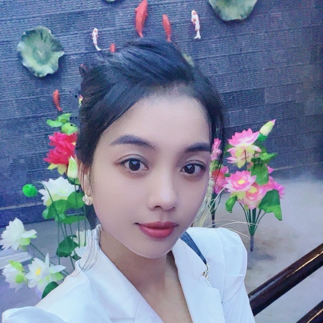 云彩佤族