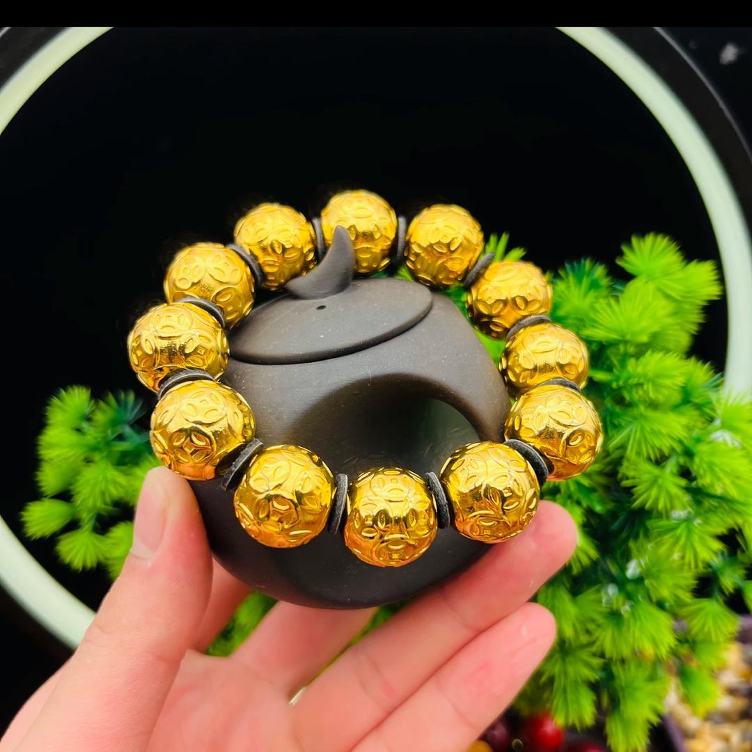 雅菲@