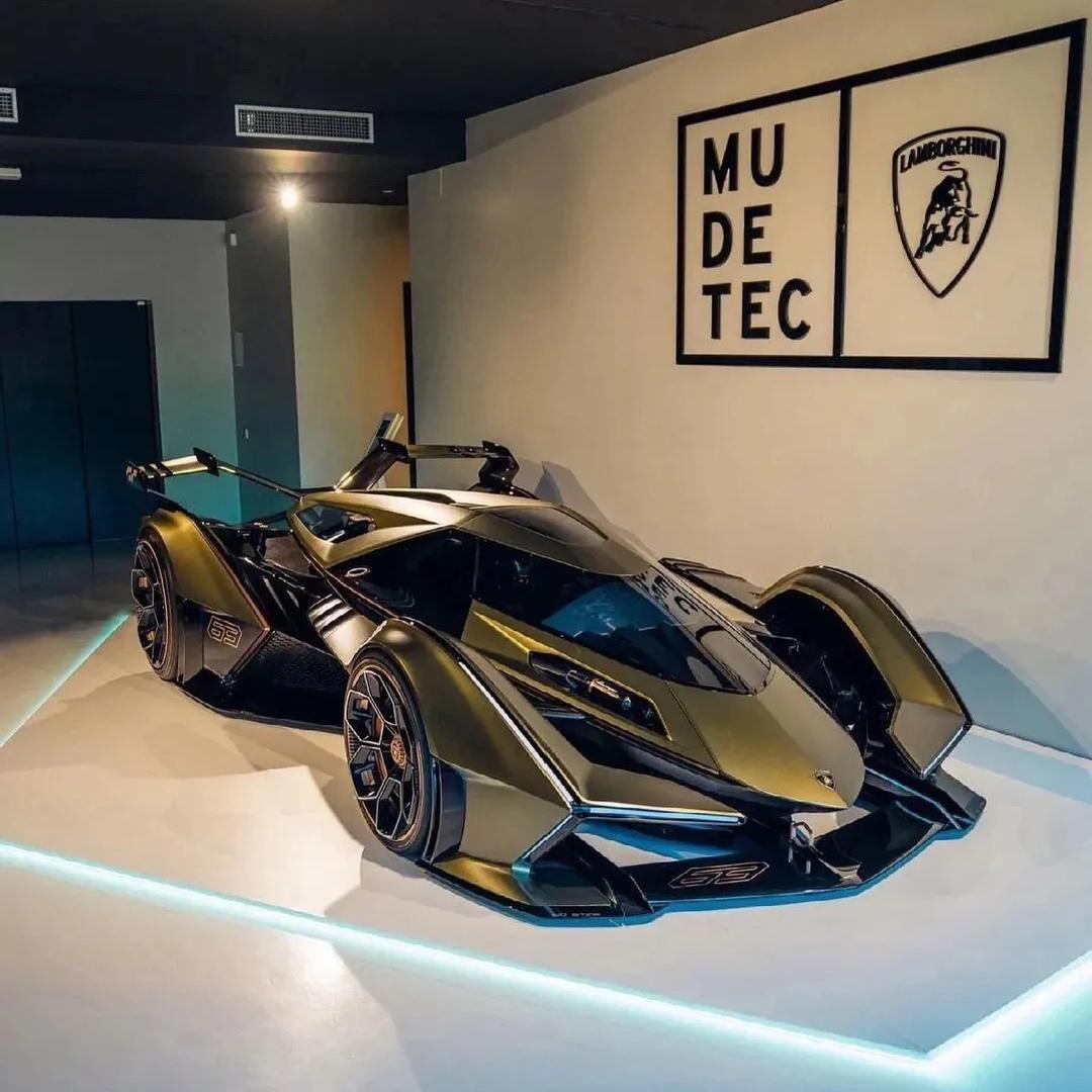 鑫海地产，大小姐