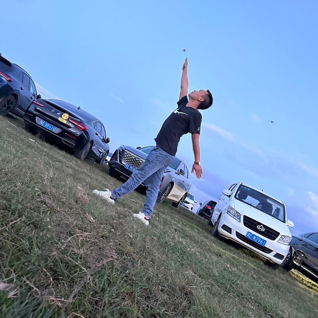 余忠装饰专业外墙安龙保俪莱仿石漆油漆店