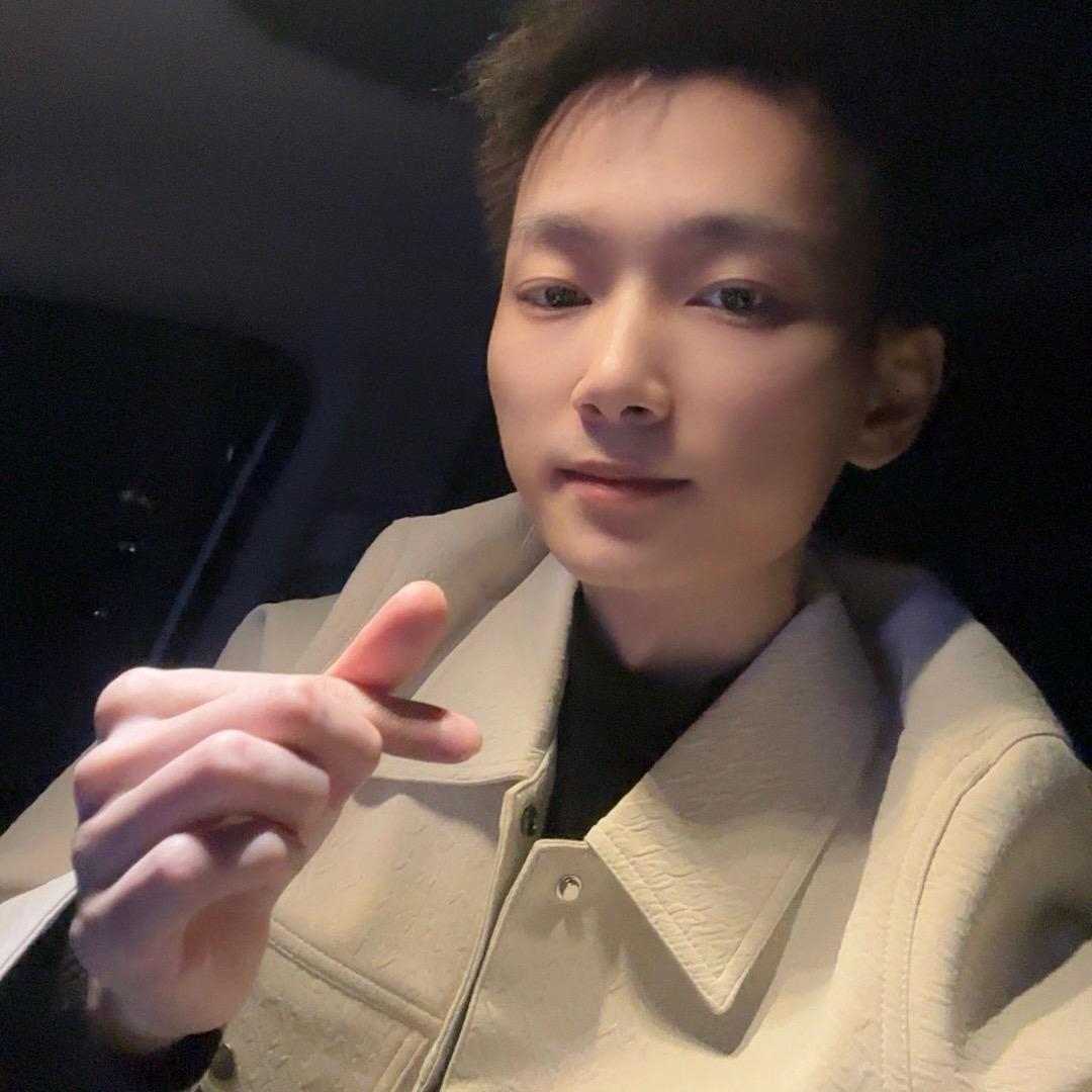 爱意❤️