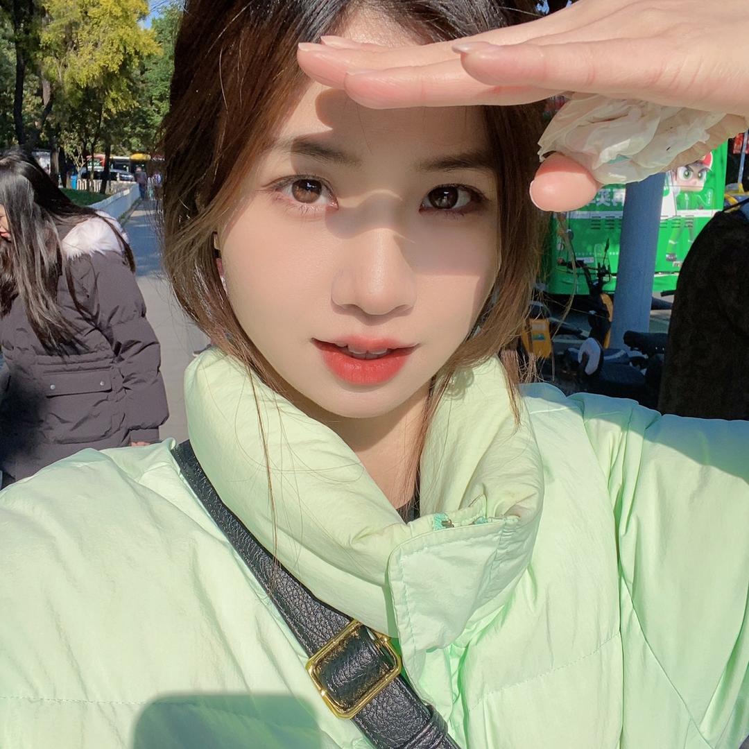吕小布👩🏻
