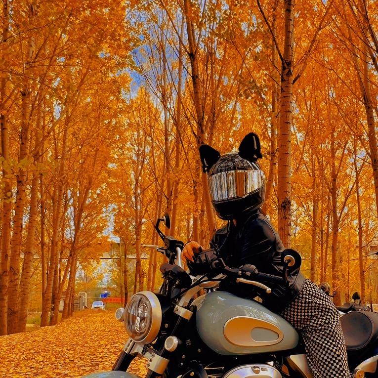 沙城·巷往女装工作室