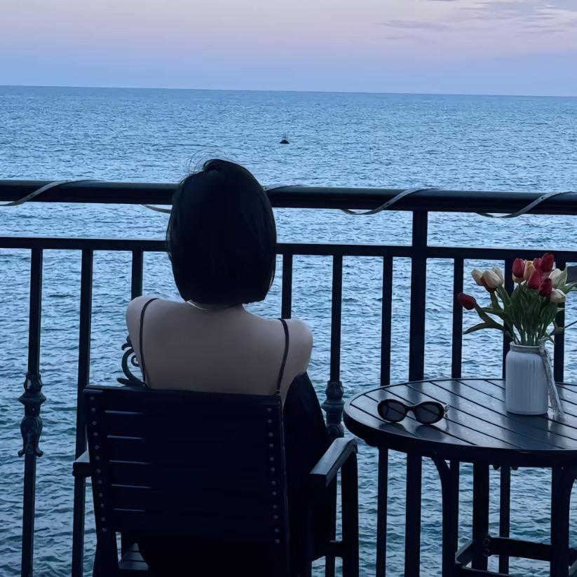 杨小洁