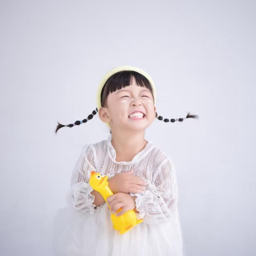 侯🤩