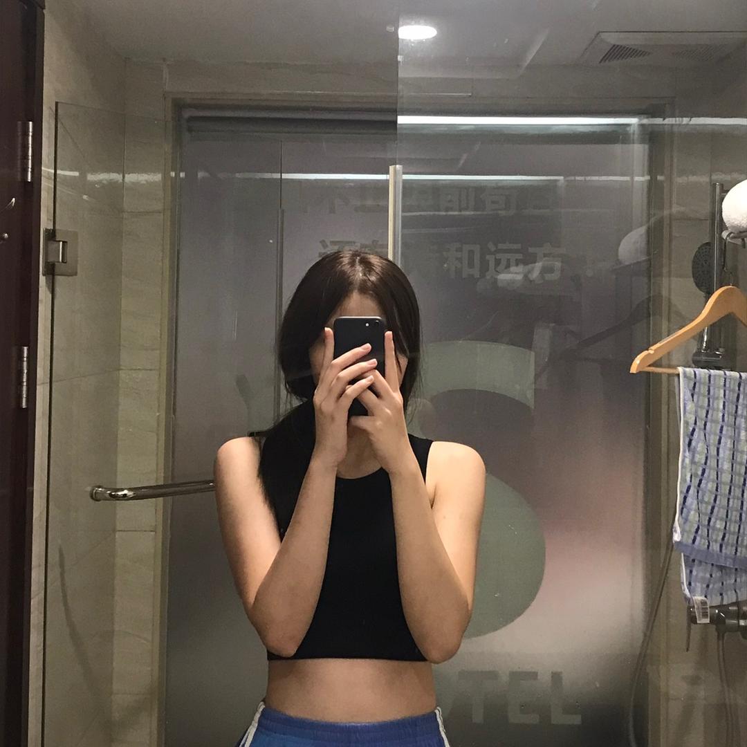 Nicole版momo
