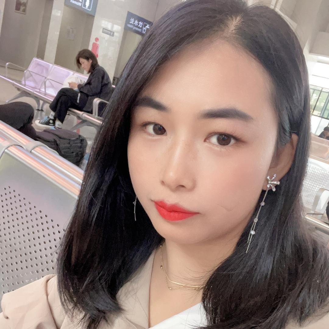 冰冻的玫瑰🌹