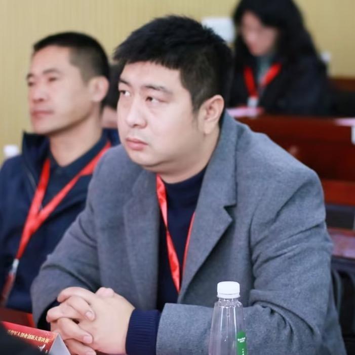 李班长军式服务创始人