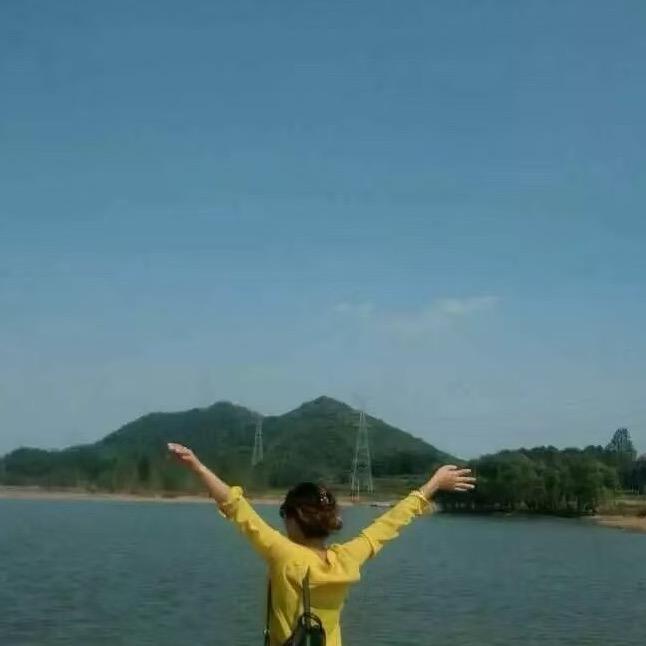 缤纷衣阁（清仓4号）