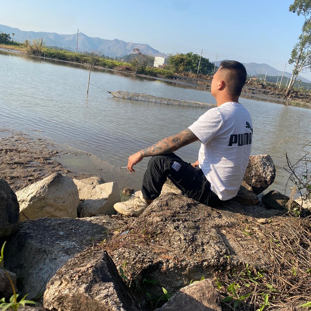 出色的工地佬