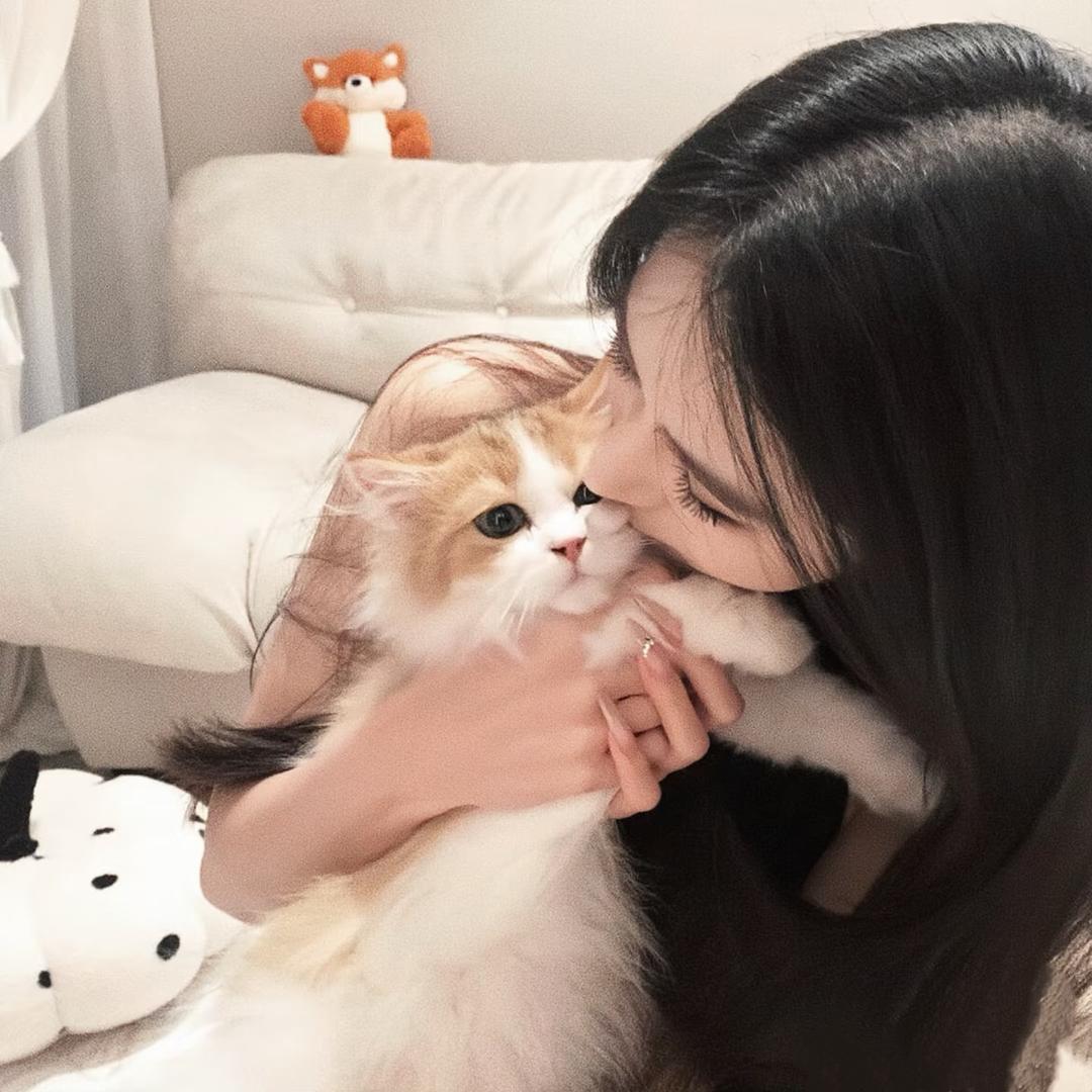 嫣然｜