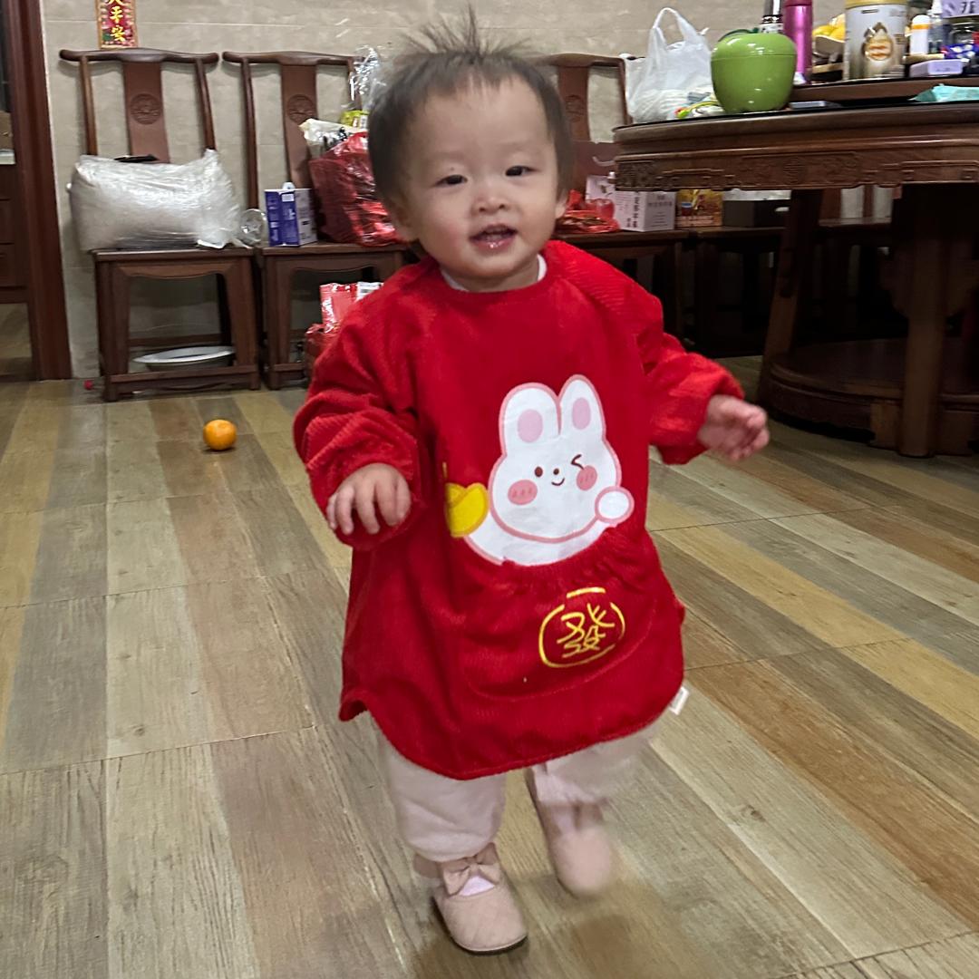 曈曈吃不饱