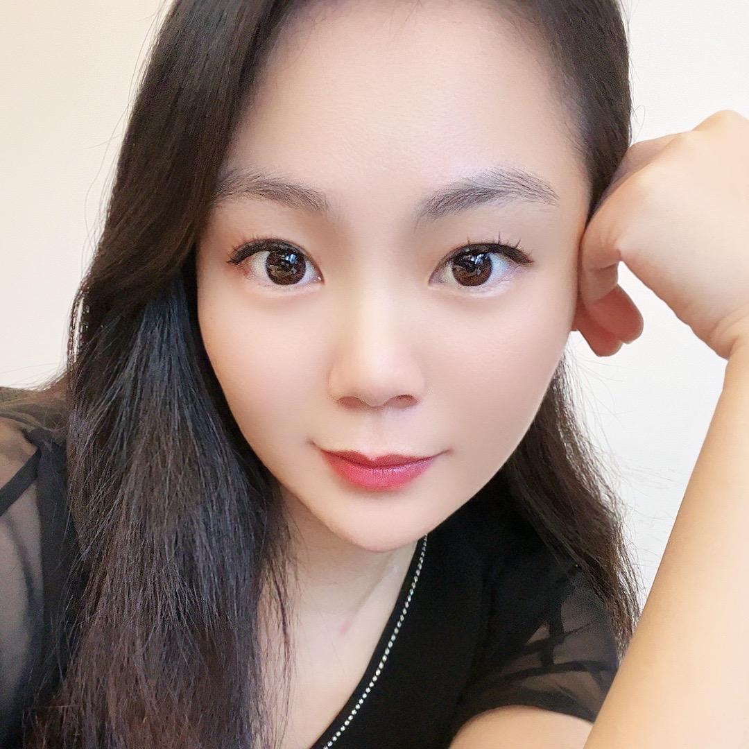 🌙月儿爱手舞