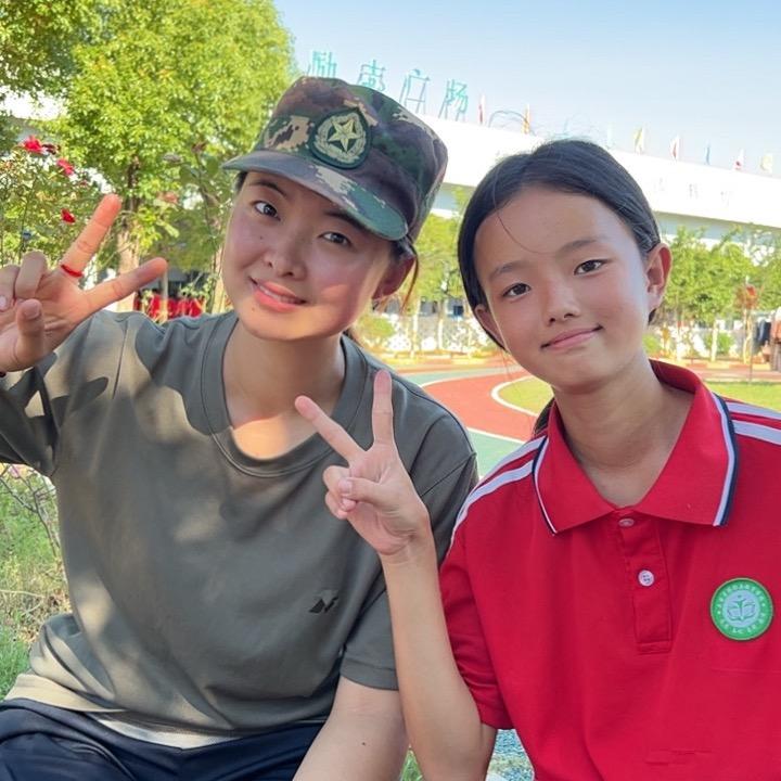 女教官刘胜男